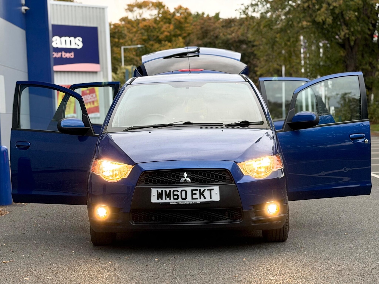 Used Mitsubishi Colt 2011 for sale - 76152493: Photo 9