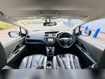 Used Mazda Mazda5 2015 for sale - 77705073: Photo