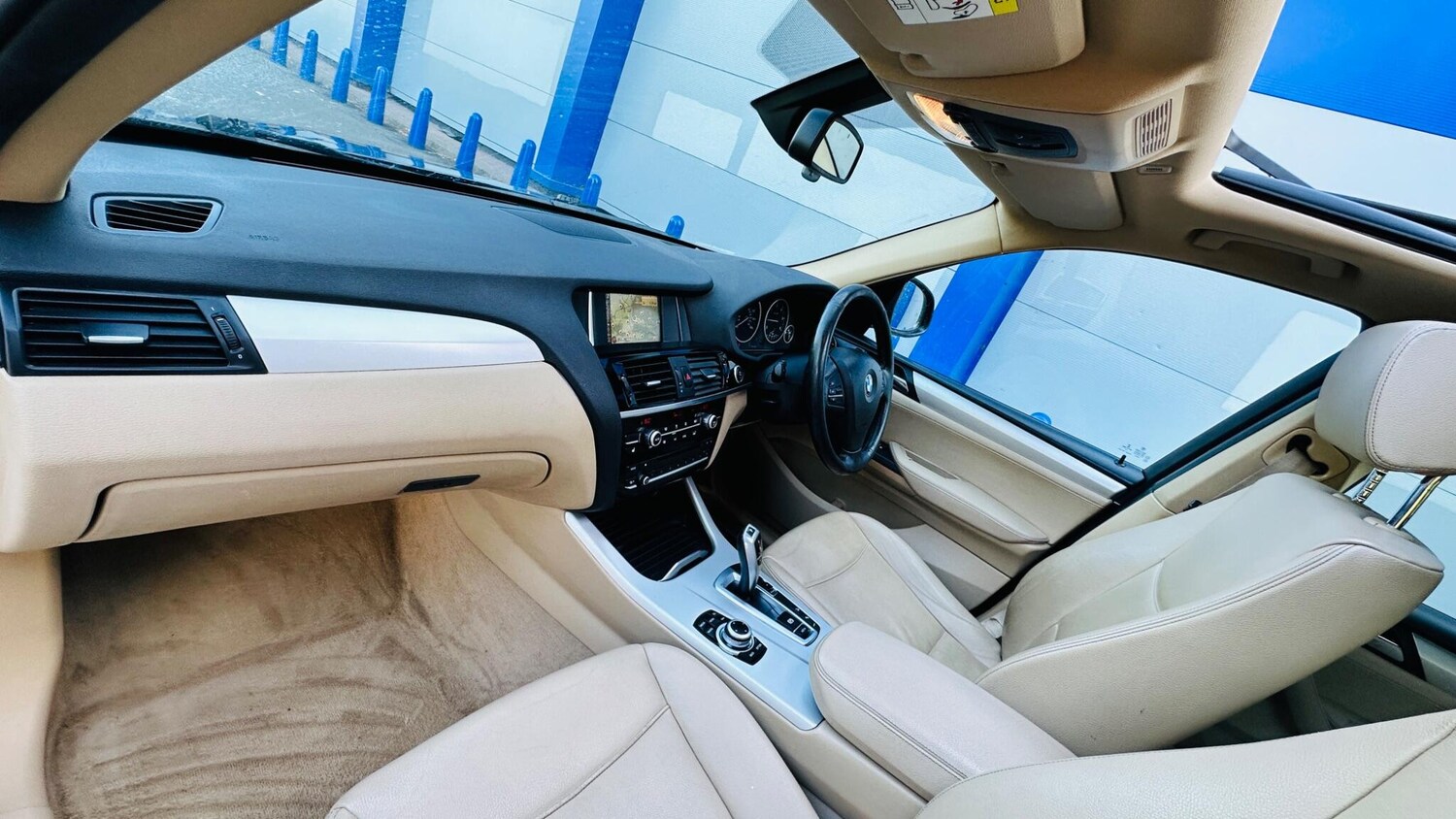 Vehicle 28