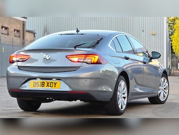 Used Vauxhall Insignia 2018 for sale - 79441411: Photo
