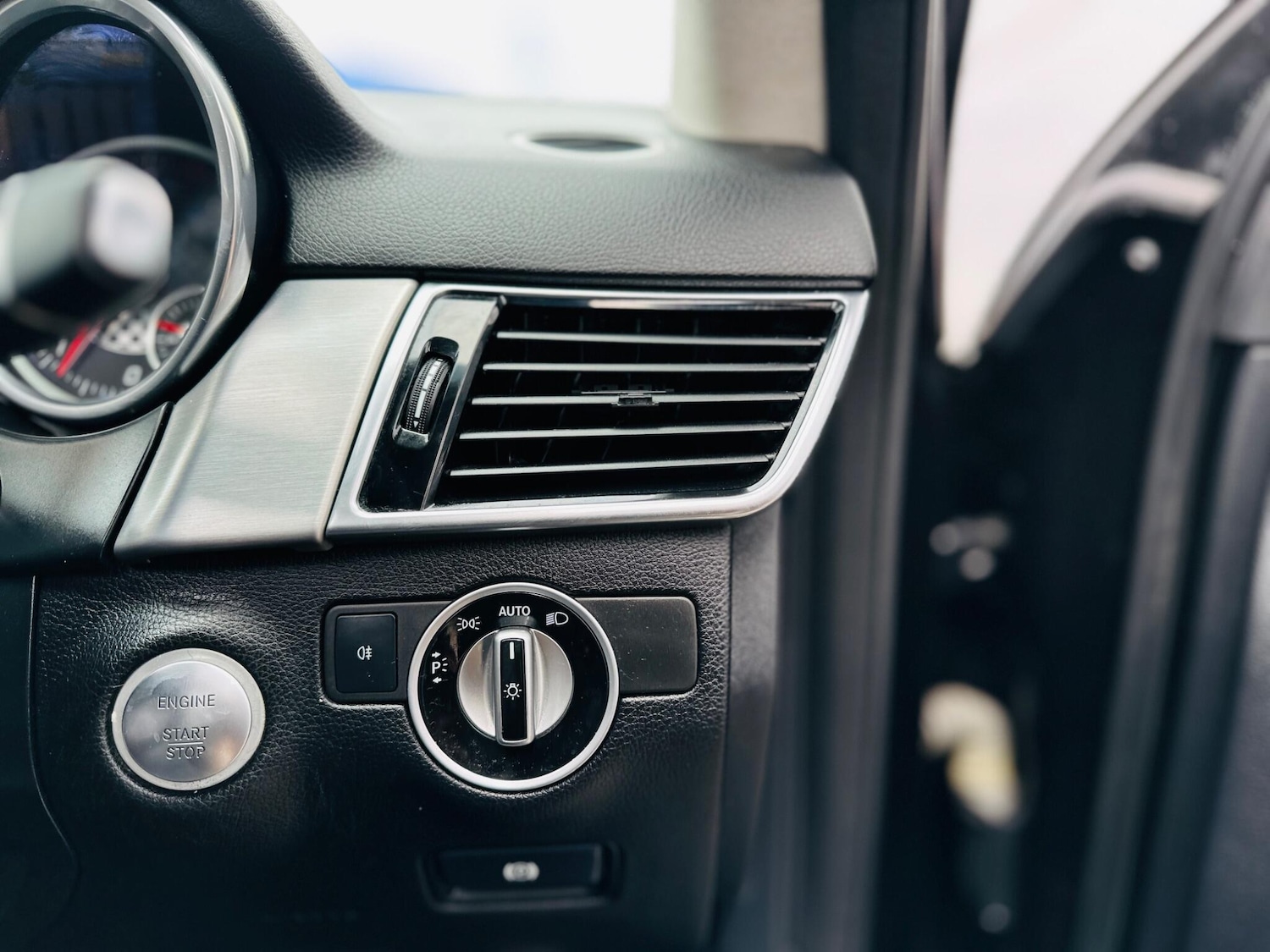 Used Mercedes-Benz GLE 2015 for sale - 76227700: Photo 13