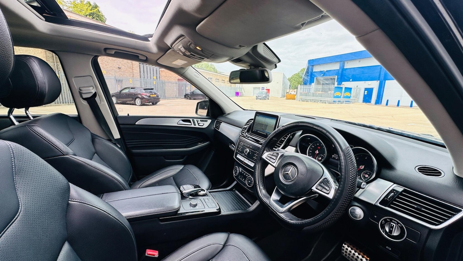 Used Mercedes-Benz GLE 2015 for sale - 76227700: Photo 24