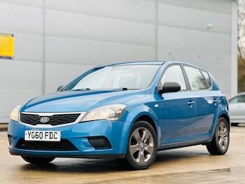 Used Kia Ceed 2010 for sale - 77538288: Photo