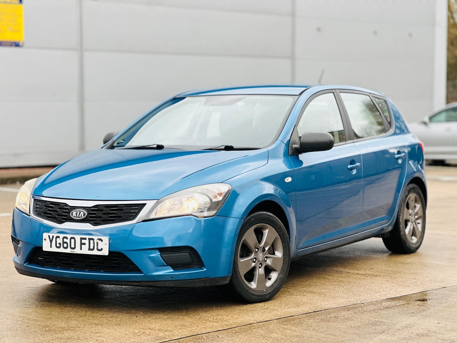 Used Kia Ceed 2010 for sale - 77538288: Photo 37