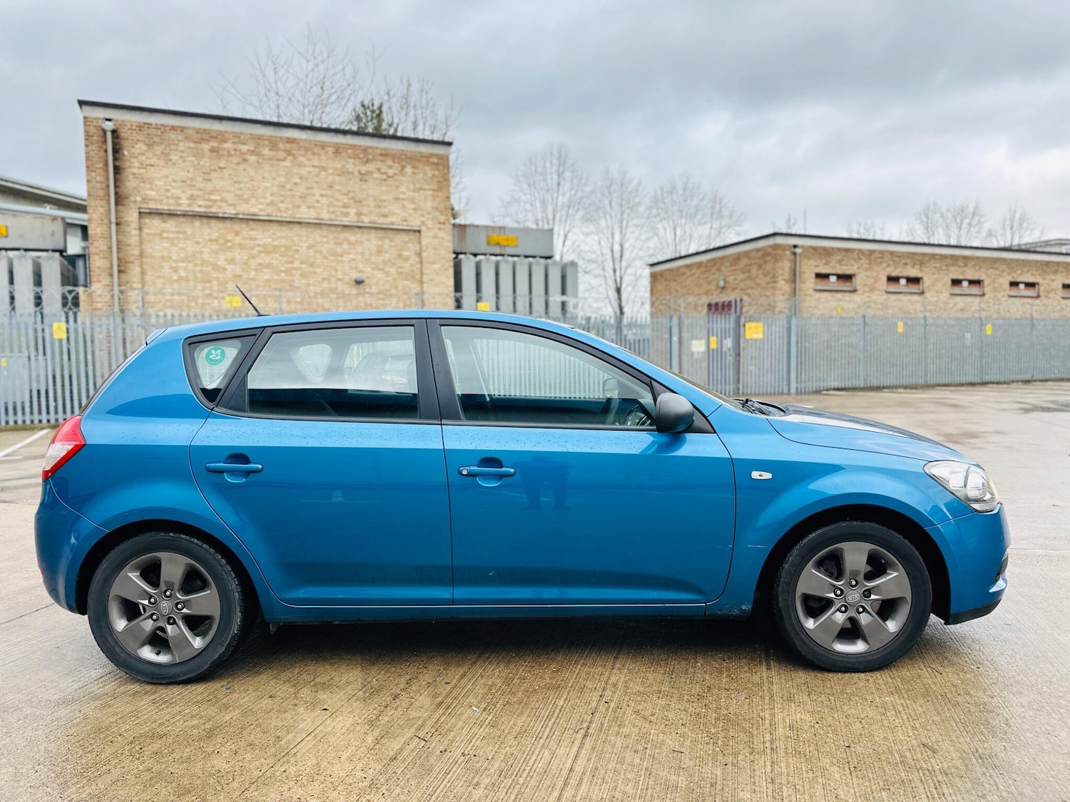 Used Kia Ceed 2010 for sale - 77538288: Photo 8