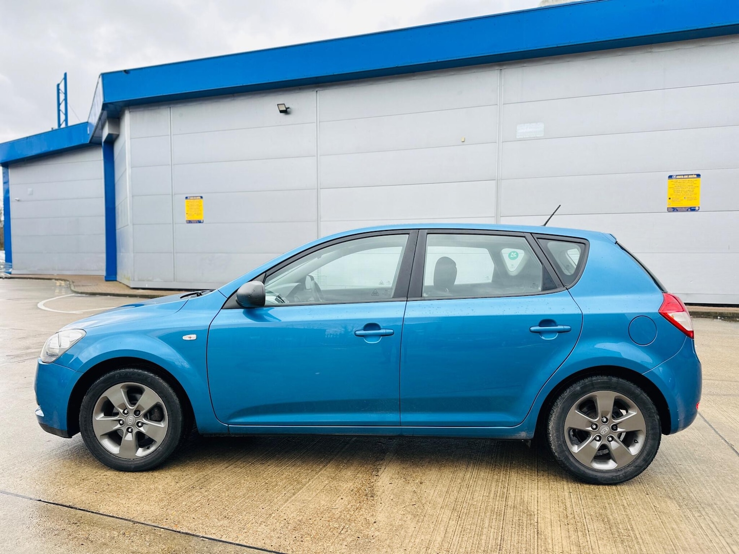 Used Kia Ceed 2010 for sale - 77538288: Photo 9