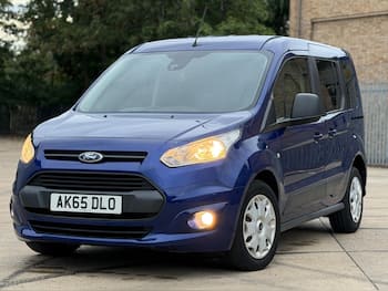 Used Ford Tourneo Connect 2015 for sale - 79808390: Photo