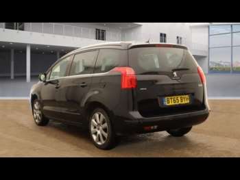 Used Peugeot 5008 2015 for sale - 74945861: Photo