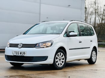 Used Volkswagen Touran 2015 for sale - 77550574: Photo