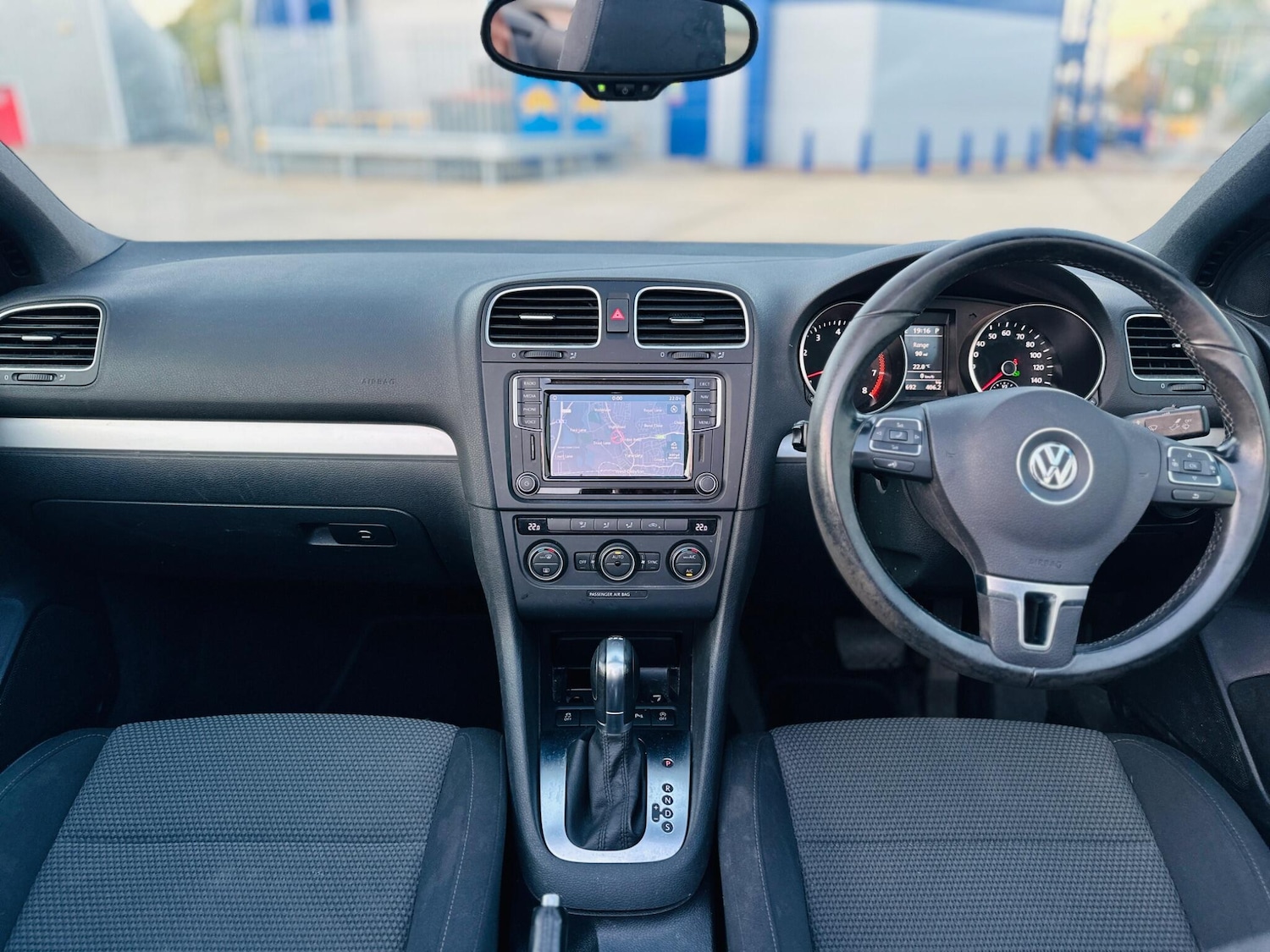 Used Volkswagen Golf 2015 for sale - 75883374: Photo 37