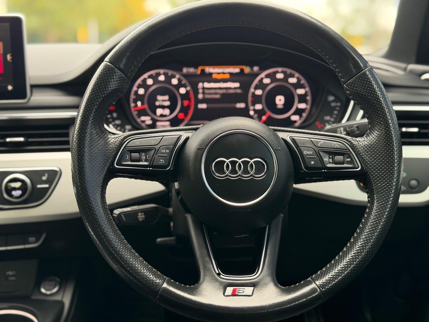 Used Audi A4 2018 for sale - 76152269: Photo 14