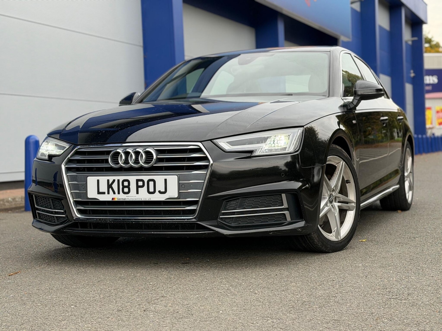 Used Audi A4 2018 for sale - 76152269: Photo 2