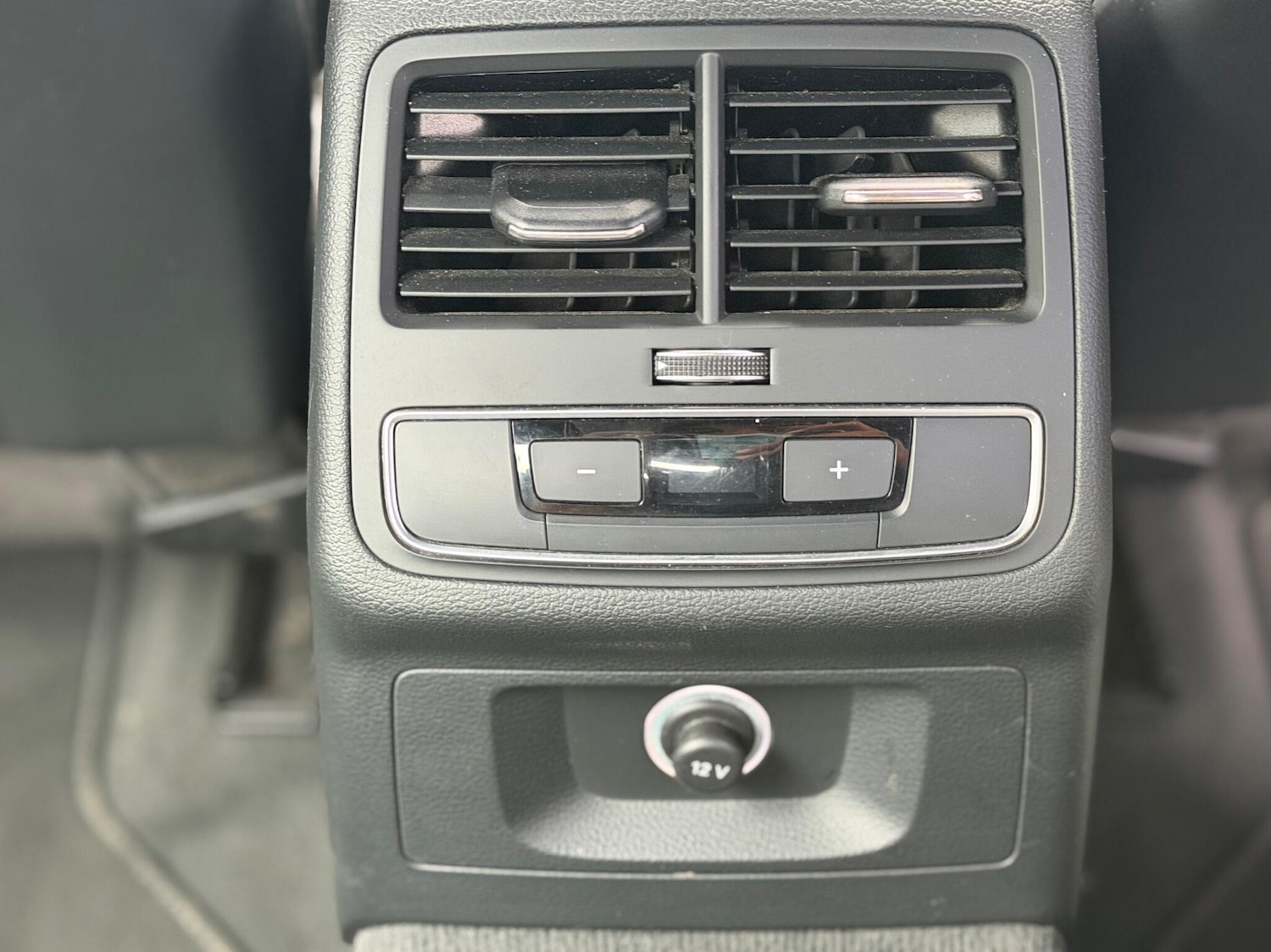 Used Audi A4 2018 for sale - 76152269: Photo 42