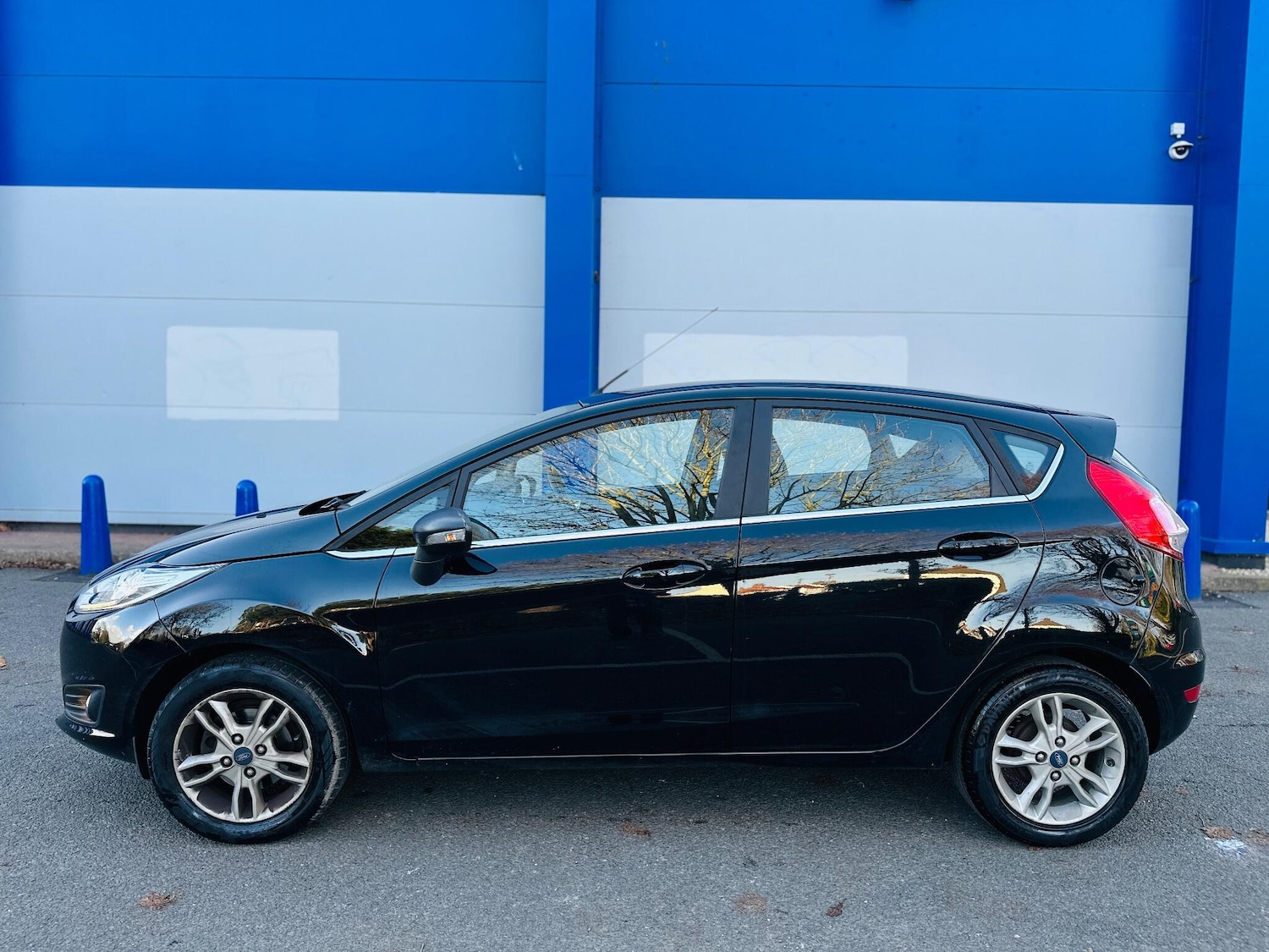 Used Ford Fiesta 2017 for sale - 76612951: Photo 9