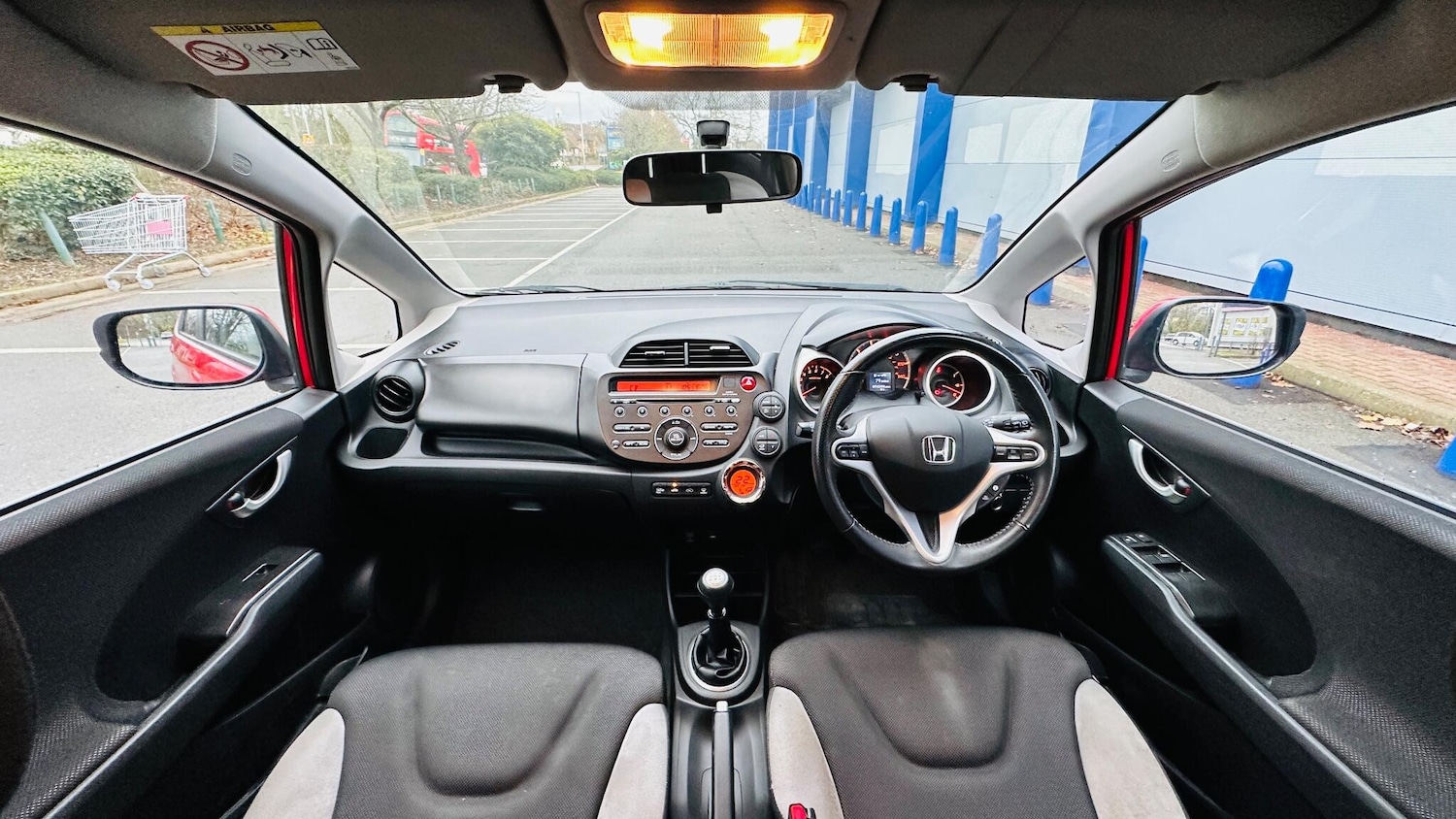 Used Honda Jazz 2015 for sale - 76926893: Photo 3