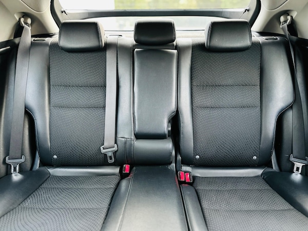 Used Honda Civic 2010 for sale - 76213788: Photo 34