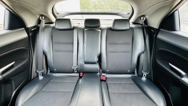 Used Honda Civic 2010 for sale - 76213788: Photo 35