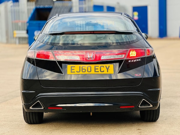 Used Honda Civic 2010 for sale - 76213788: Photo 42