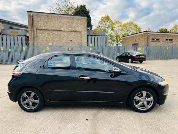 Used Honda Civic 2010 for sale - 76213788: Photo 43