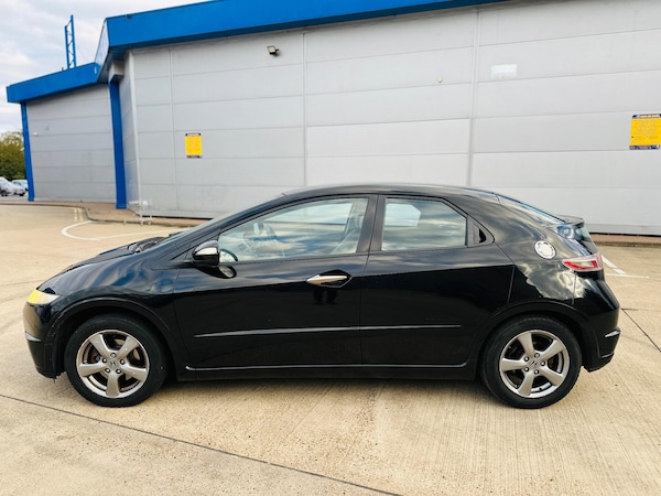 Used Honda Civic 2010 for sale - 76213788: Photo 44