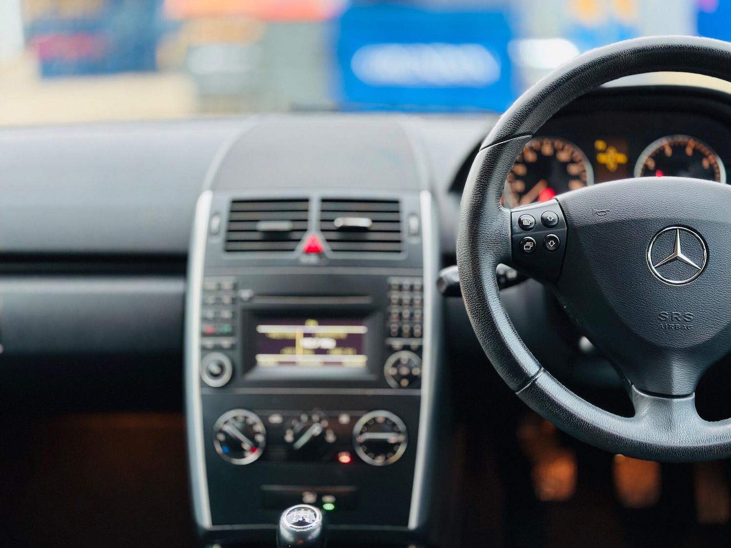 Used Mercedes-Benz A-Class 2012 for sale - 76925968: Photo 13