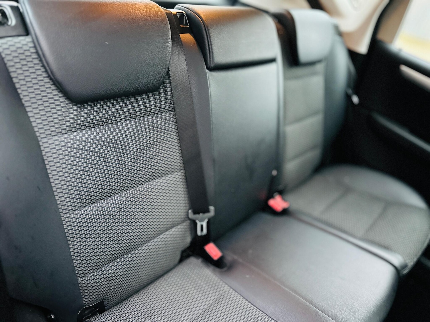 Used Mercedes-Benz A-Class 2012 for sale - 76925968: Photo 30