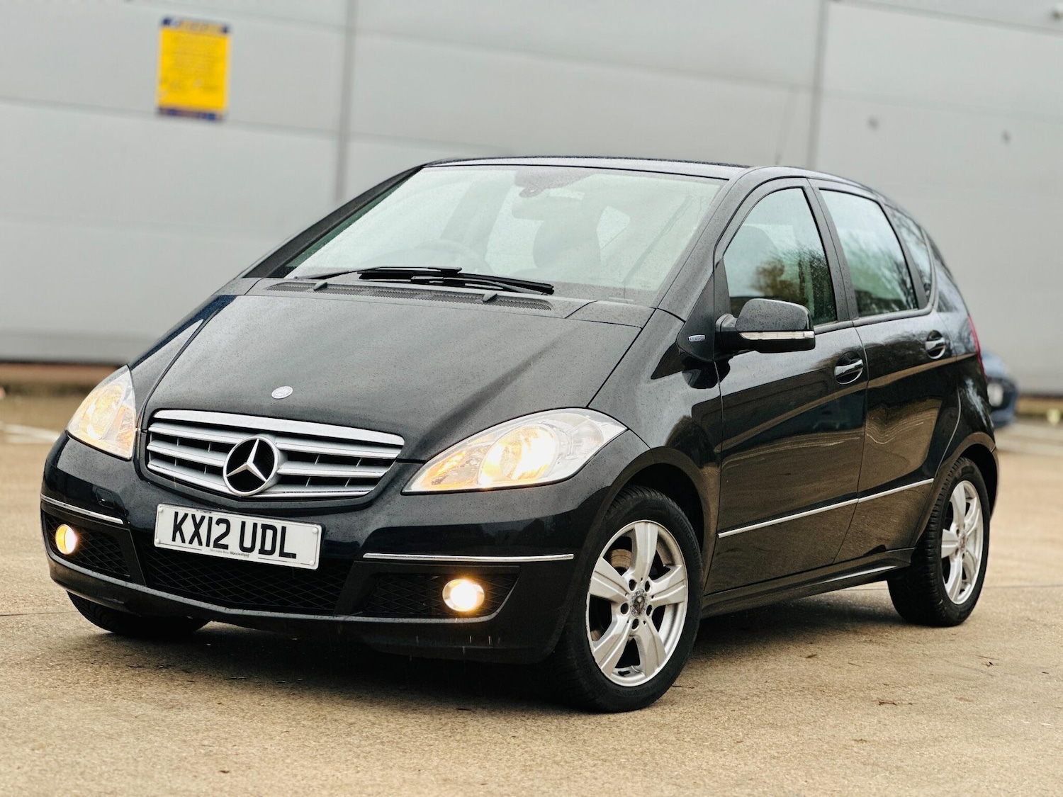 Used Mercedes-Benz A-Class 2012 for sale - 76925968: Photo 38