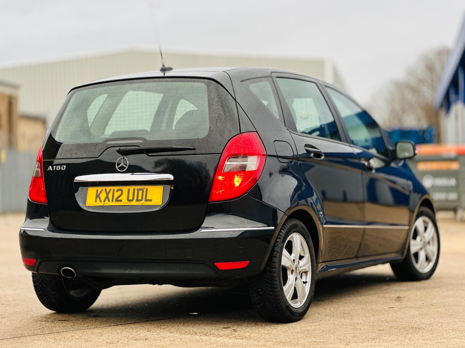 Used Mercedes-Benz A-Class 2012 for sale - 76925968: Photo 4