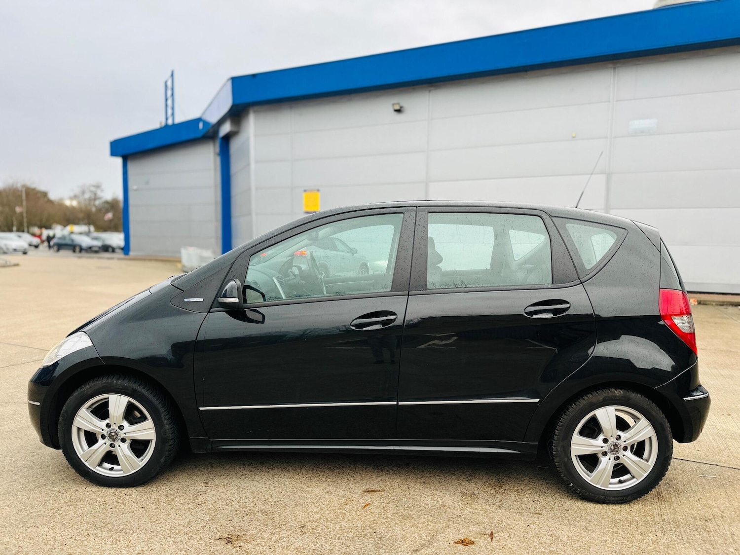 Used Mercedes-Benz A-Class 2012 for sale - 76925968: Photo 44