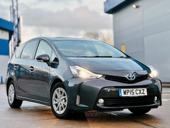 Used Toyota Prius+ 2015 for sale - 77237591: Photo