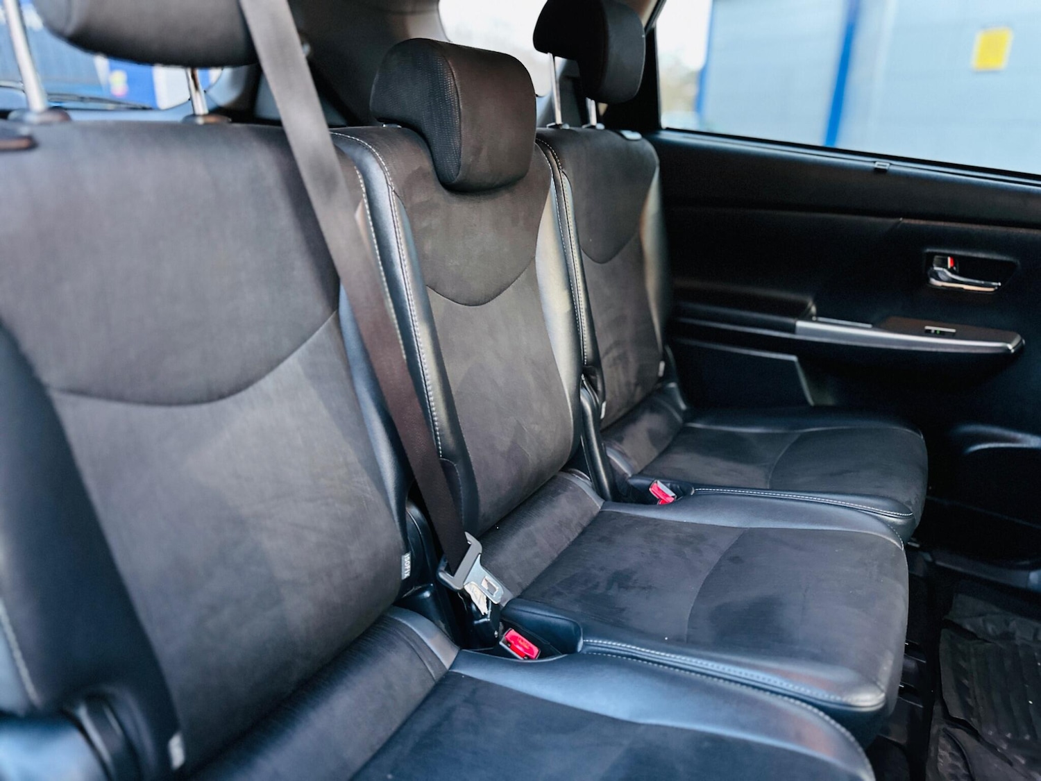 Used Toyota Prius+ 2015 for sale - 77237591: Photo 30