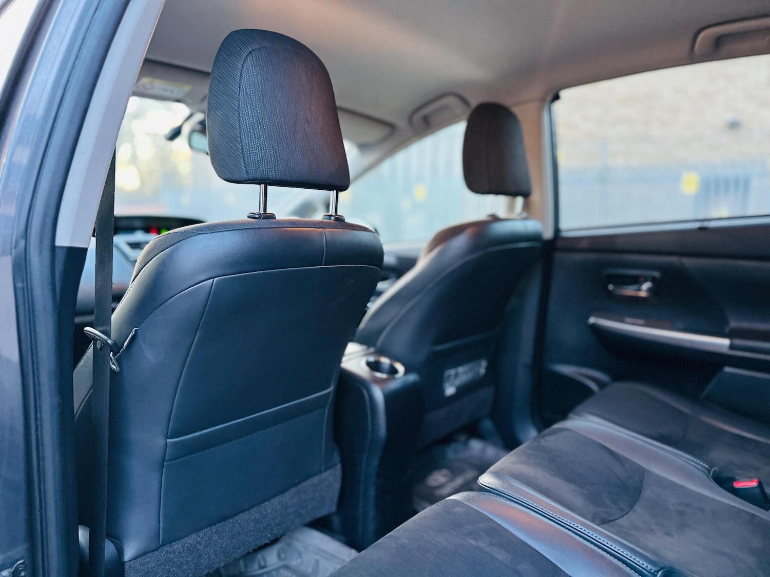 Used Toyota Prius+ 2015 for sale - 77237591: Photo 33