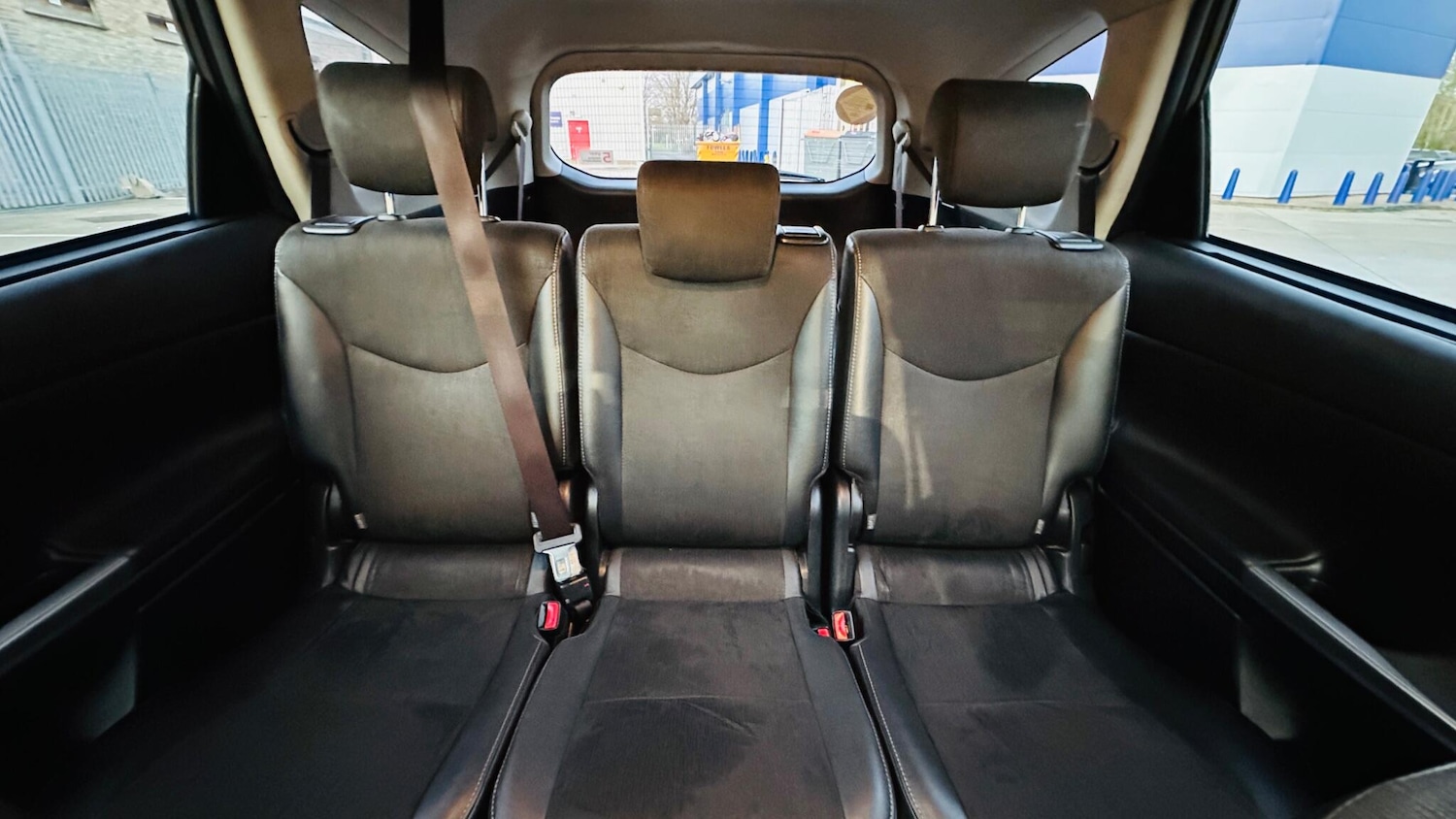 Used Toyota Prius+ 2015 for sale - 77237591: Photo 35