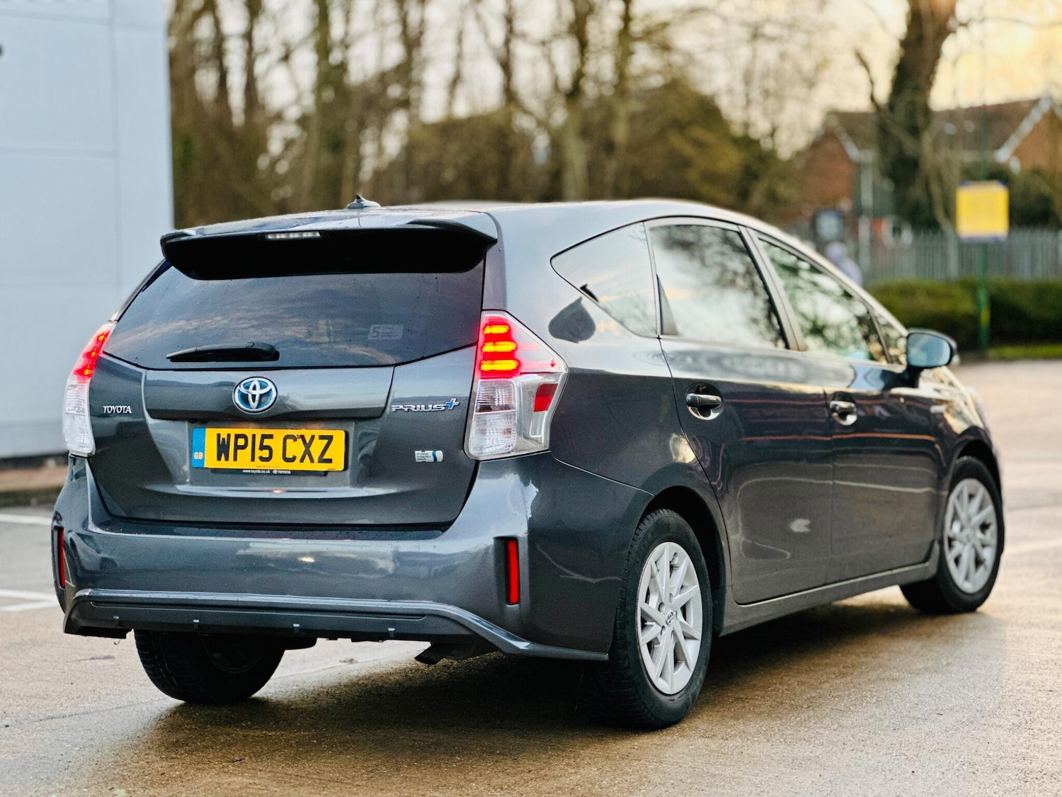 Used Toyota Prius+ 2015 for sale - 77237591: Photo 42