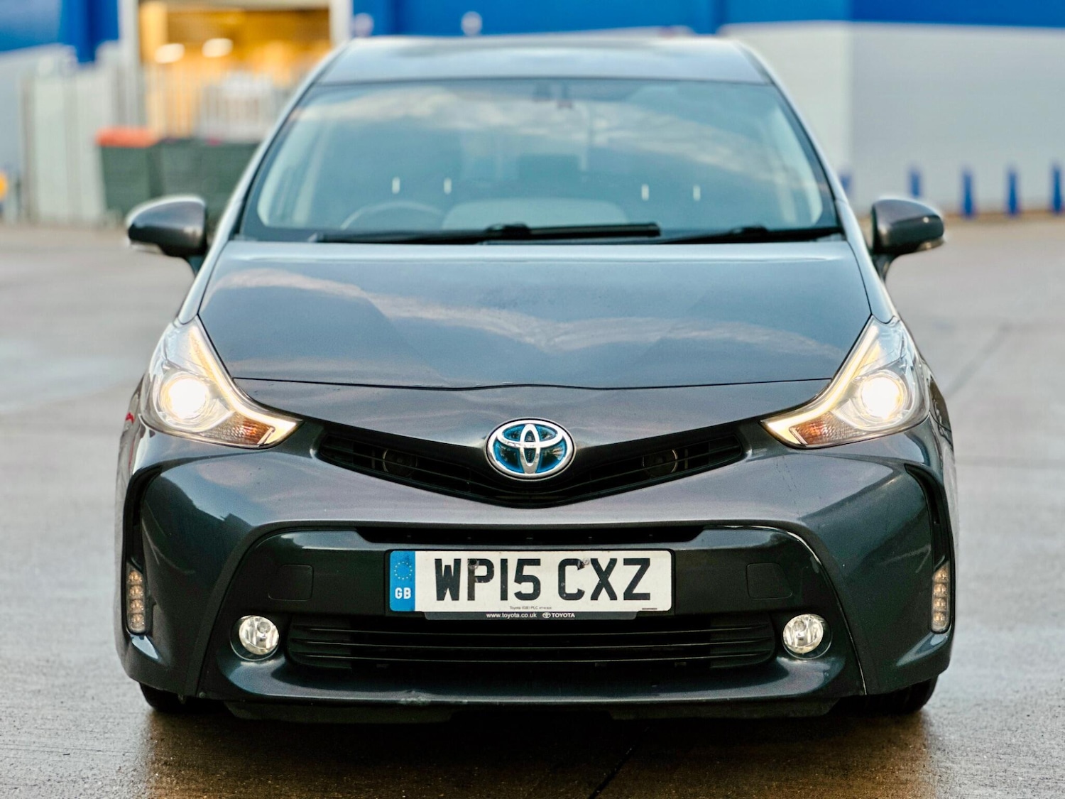 Used Toyota Prius+ 2015 for sale - 77237591: Photo 44