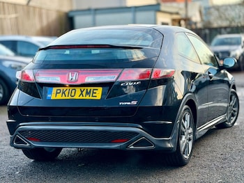 Used Honda Civic 2010 for sale - 77253974: Photo