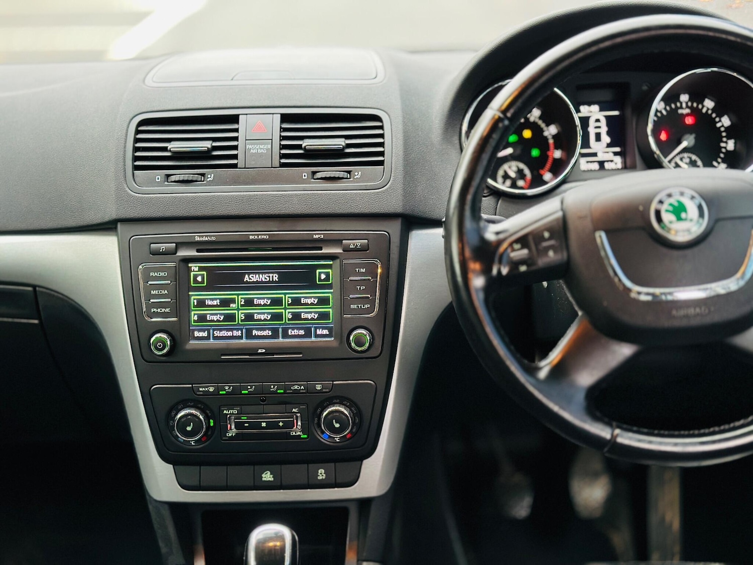 Used Skoda Yeti 2011 for sale - 76423284: Photo 12