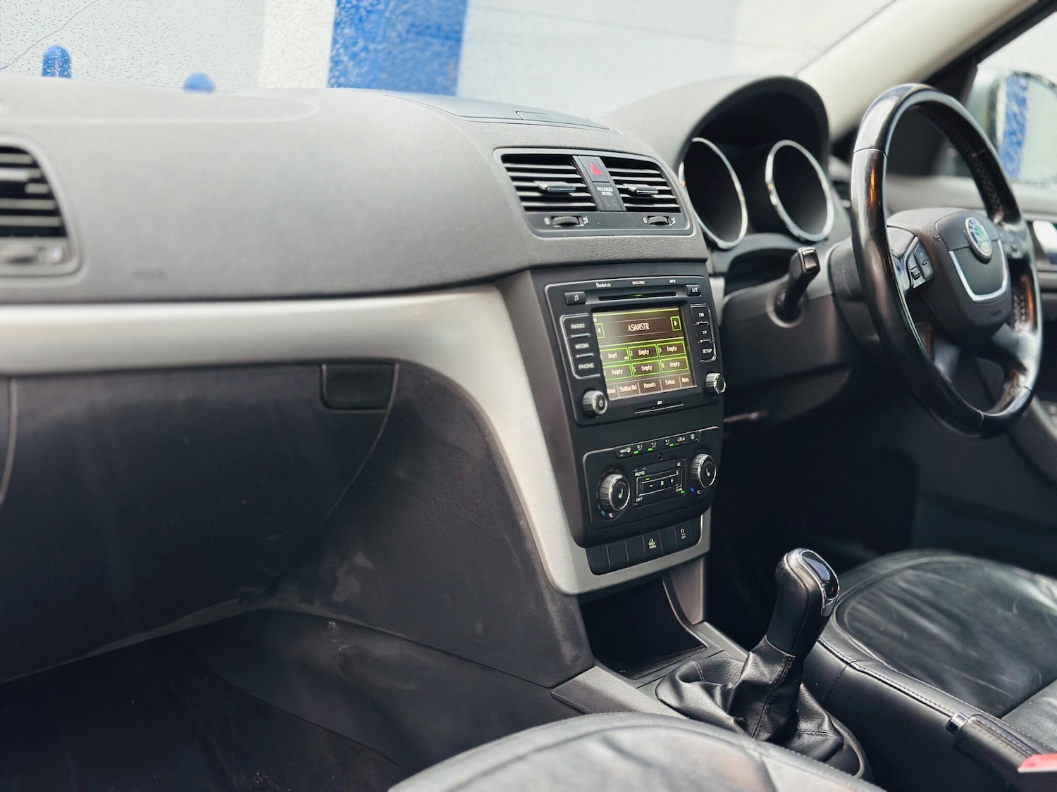 Used Skoda Yeti 2011 for sale - 76423284: Photo 23