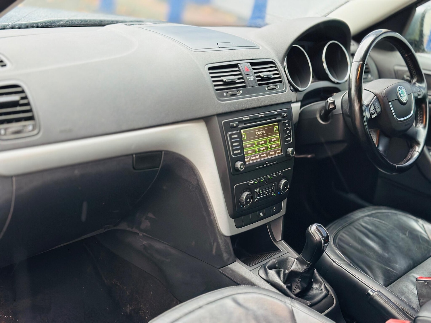 Used Skoda Yeti 2011 for sale - 76423284: Photo 46