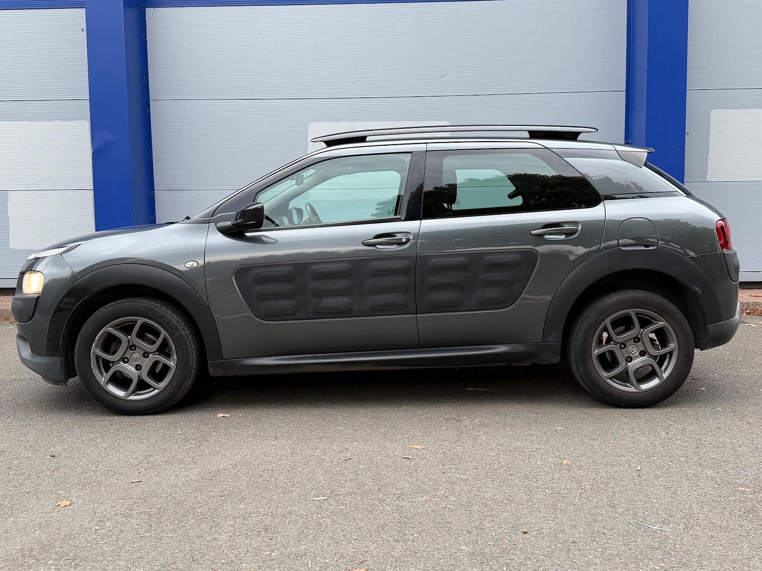 Used Citroen C4 Cactus 2015 for sale - 76151847: Photo 7