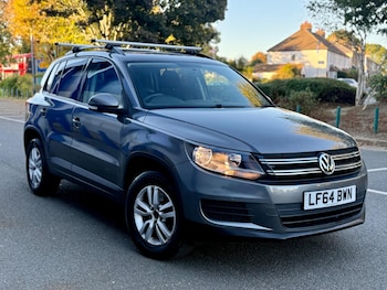 Volkswagen - Tiguan