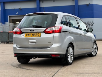 Used Ford Grand C-Max 2018 for sale - 77455430: Photo