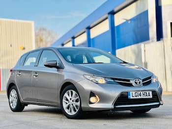 Toyota Auris feature image