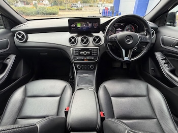 Used Mercedes-Benz GLA 2015 for sale - 76473109: Photo