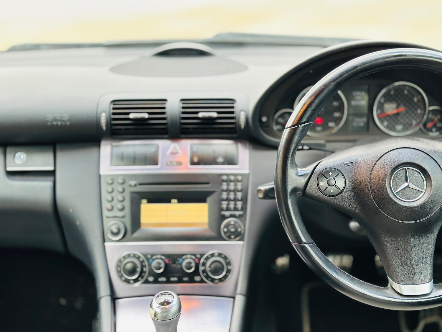 Used Mercedes-Benz CLC Class 2009 for sale - 77320951: Photo 13