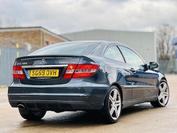 Used Mercedes-Benz CLC Class 2009 for sale - 77320951: Photo