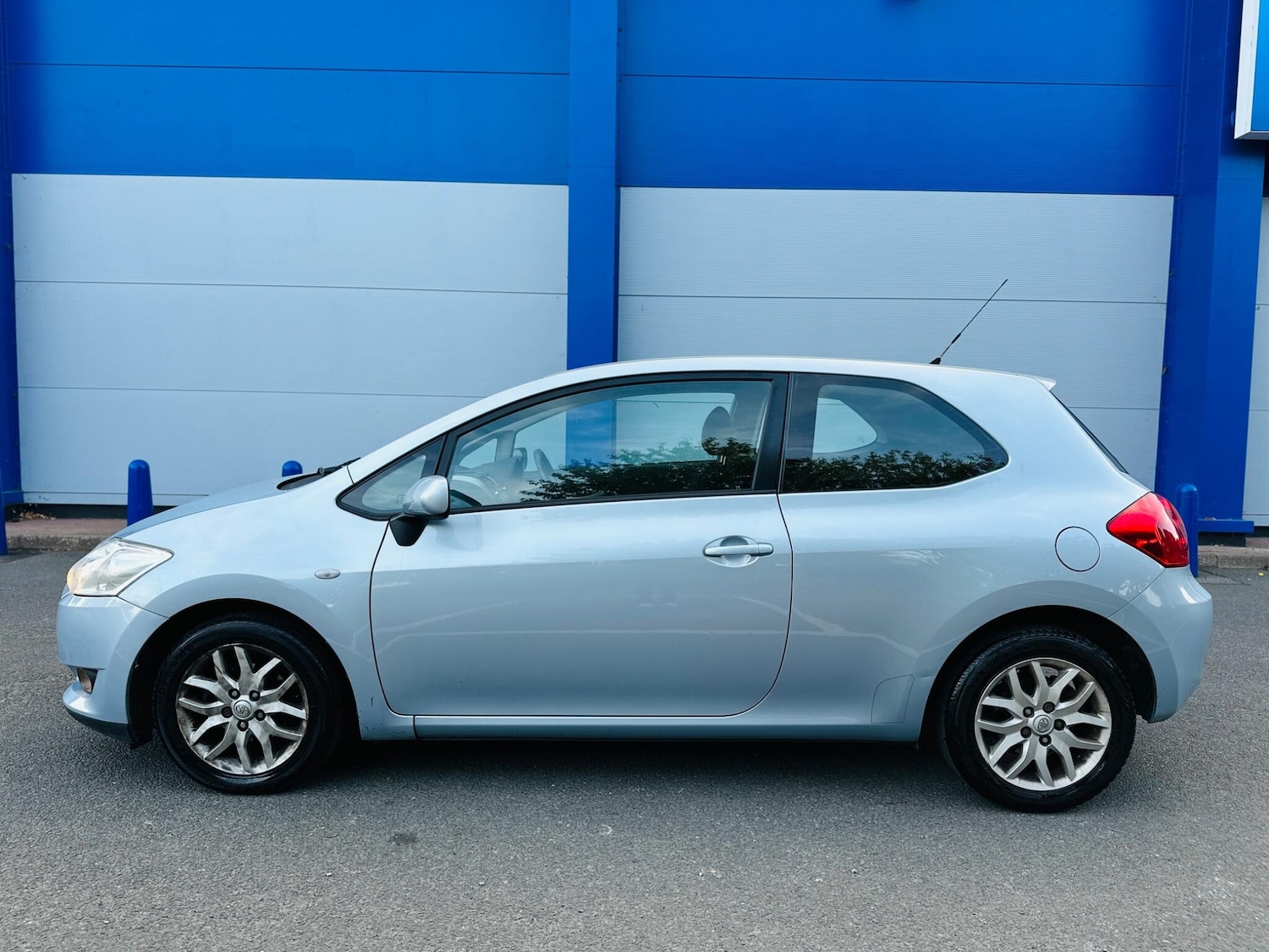 Vehicle 9