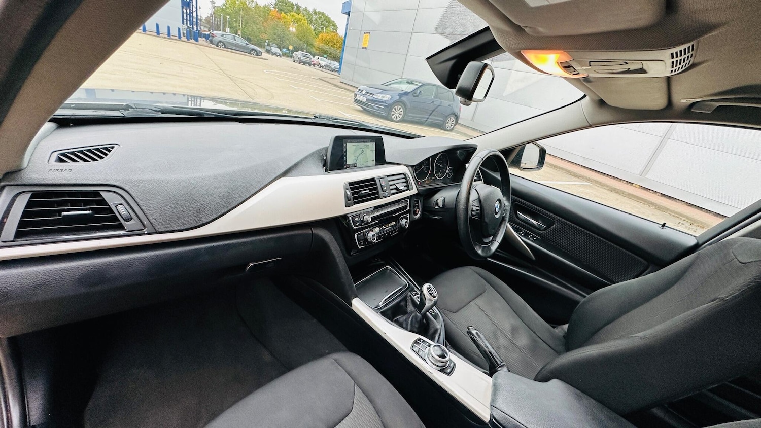 Used BMW 3 Series 2017 for sale - 76238623: Photo 27