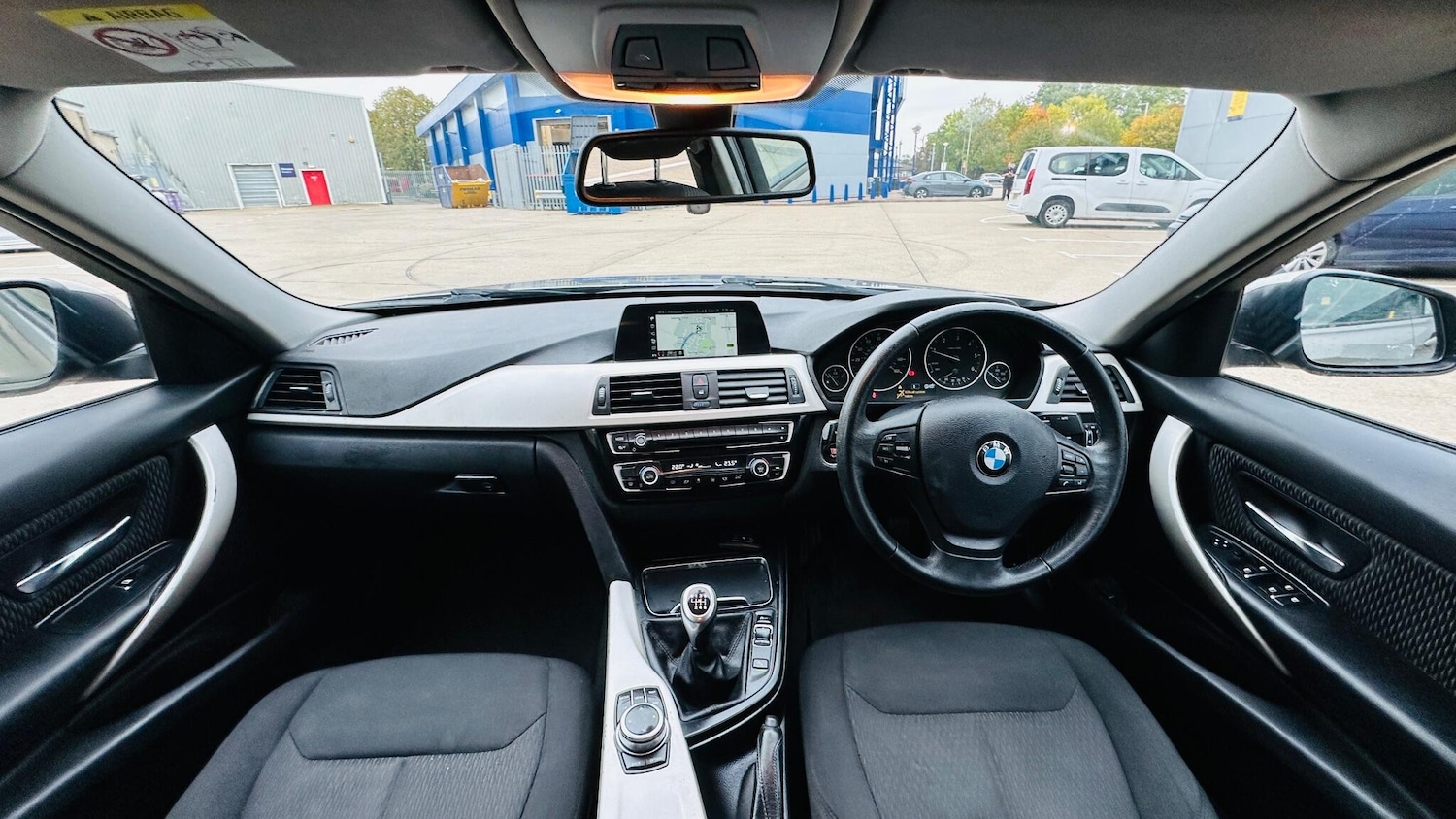 Used BMW 3 Series 2017 for sale - 76238623: Photo 3