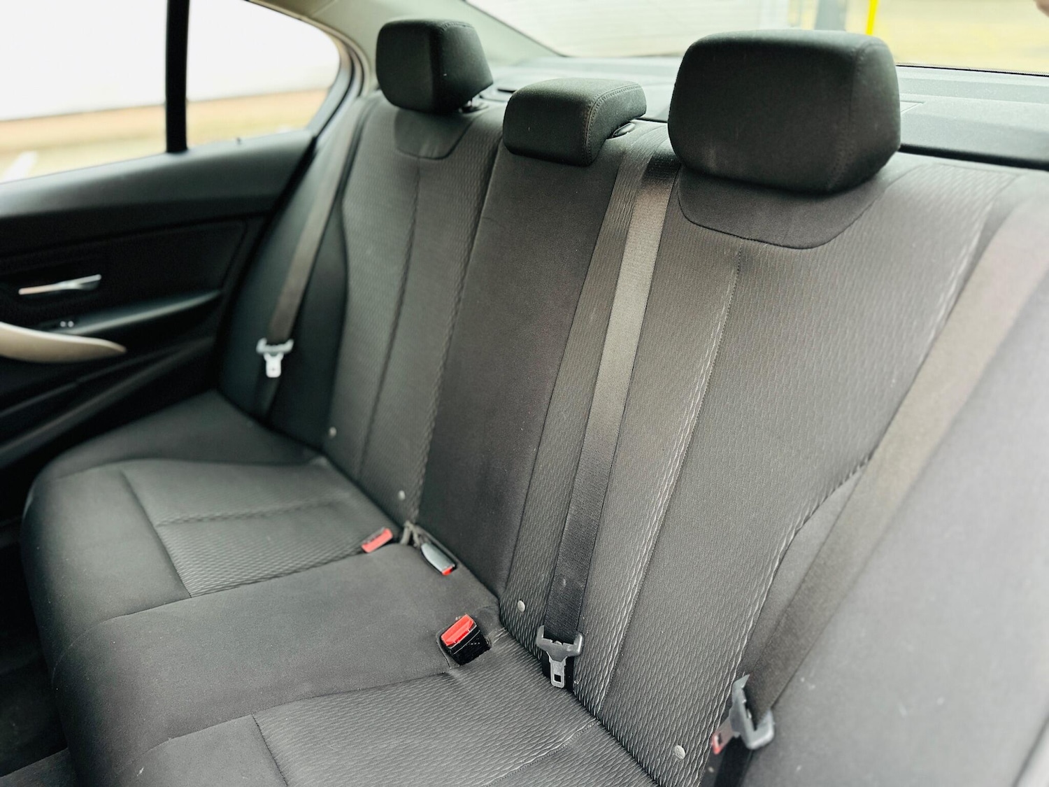 Used BMW 3 Series 2017 for sale - 76238623: Photo 32